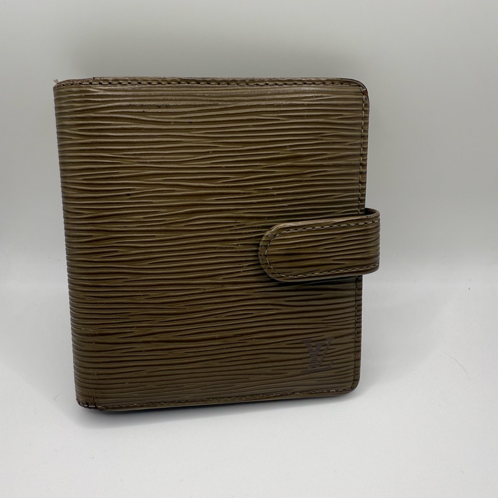 LOUIS VUITTON Epi Porte-Billets Compact Wallet MI1001